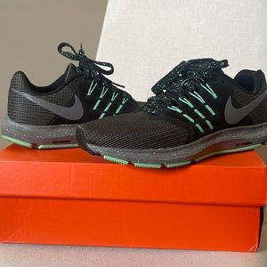 Womens Nike running shoes